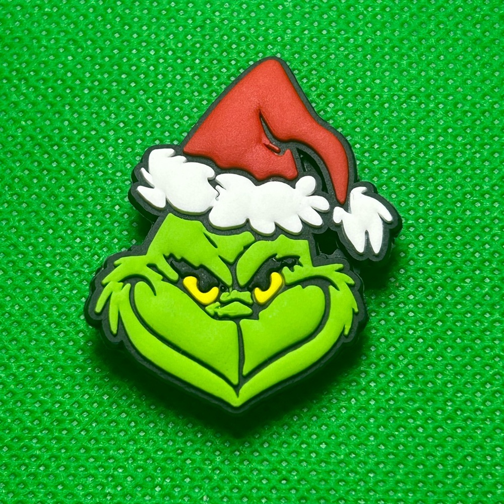 🌼 (5/$10 or 10/$15) NEW “Grinch Christmas” Fun Croc Shoe Charm Collection